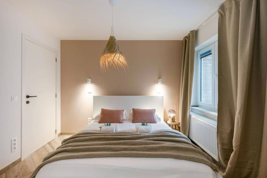 Juan - Stijlvol Appartement Met Uitzicht Op De Kaai Oostende Exterior foto